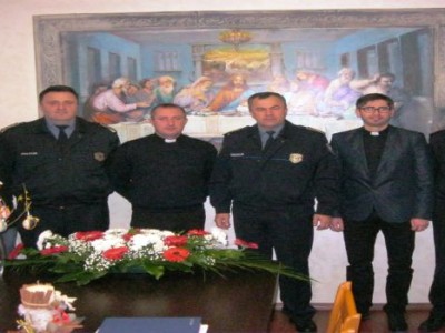 Policijski zvaničnici posjetili Župu u Zenici