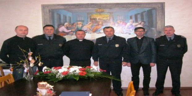 Policijski zvaničnici posjetili Župu u Zenici