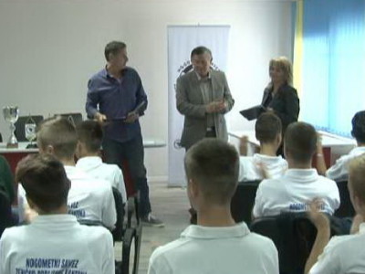 Pioniri ZDK prvi na turniru u Cazinu