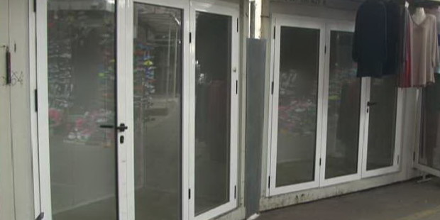 Odgoda pečačenja radnji na Tržnici