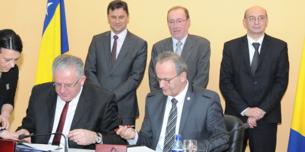 Potpisan Opći kolektivni ugovor za FBiH