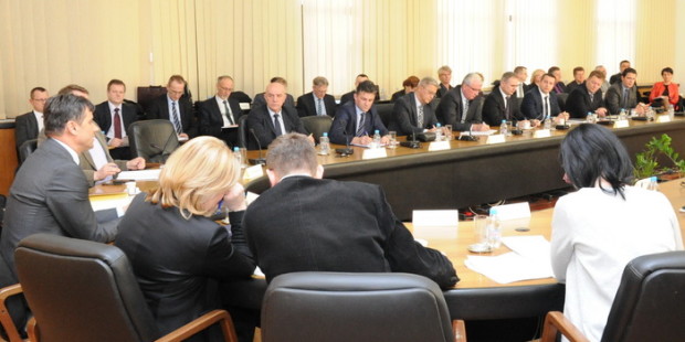 Federalni sa kantonalnim premijerima