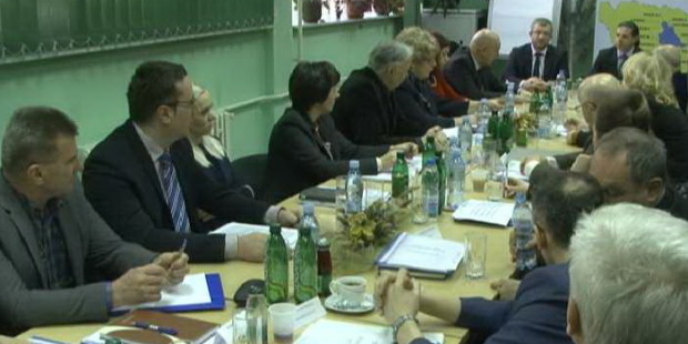 Premijer Galijašević posjetio Službu za zapošljavanje