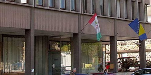 Dva lica uhapšena,za još dva potraga