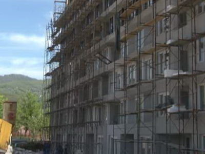 Pri kraju prva faza gradnje kompleksa Makovi