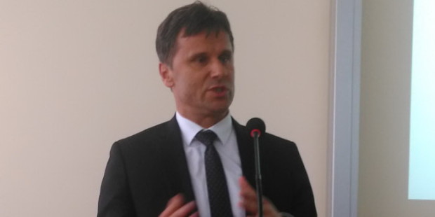 Novalić govorio zeničkim studentima
