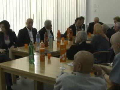 U Bolnici pregledi glave i vrata