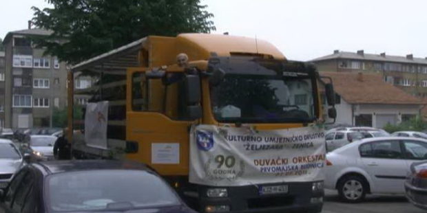 Prvomajska budnica ulicama Grada