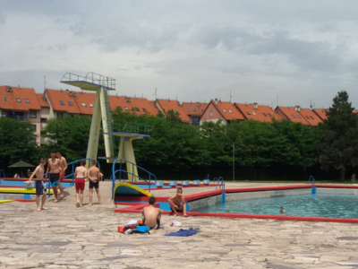 Otvoreni zenički bazeni