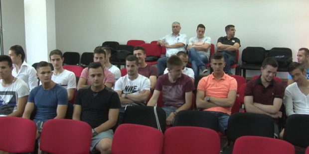 Na prozivci Čelika većinom juniori