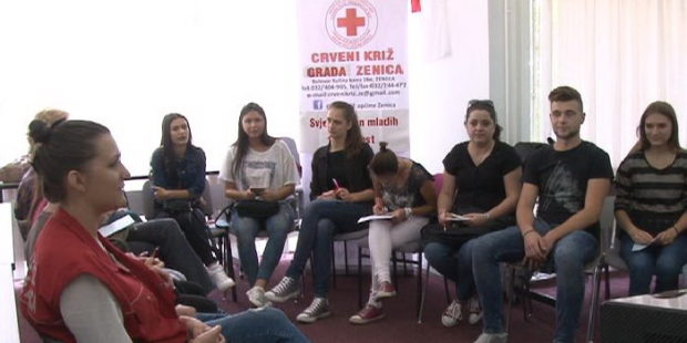 Rad mladih Crvenog križa