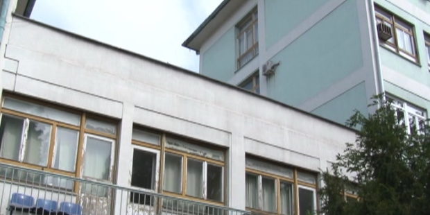 Pacijentica skočila sa krova zgrade u Bolnici