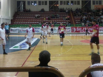 Rukometaši Čelika slavili u Cazinu