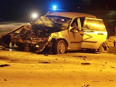 Troje poginulo u saobraćajnoj nesreći na M17