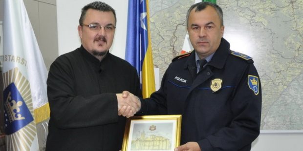 Policijski komesar ugostio sveštenika SPC Zenica