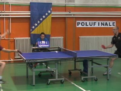 Pobjeda stonotenisera Mladosti protiv Aladže