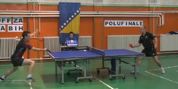 Pobjeda stonotenisera Mladosti protiv Aladže