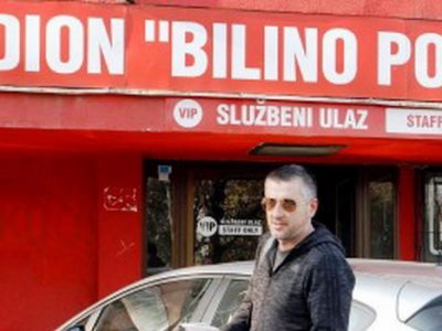 FIFA upozorila Čelik na dug prema Borisu Paviću