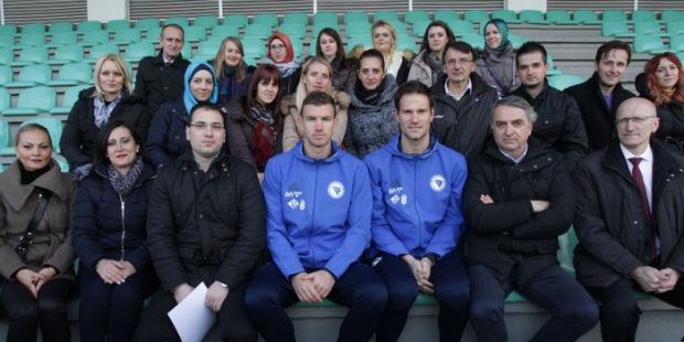 Zmajevi podržali akciju o značaju nošenja naočala kod djece