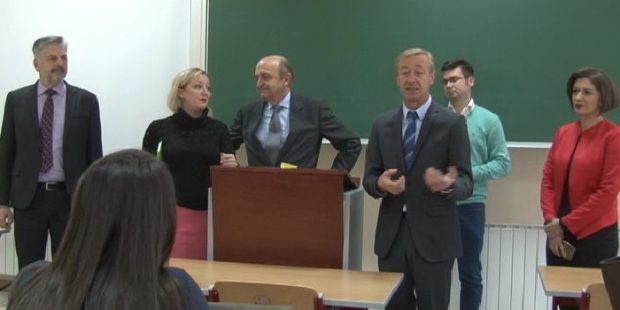 Ambasador Holandije posjetio UNZE
