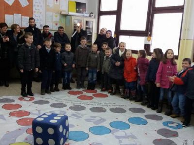 Mostovi Prijateljstva obradovali mališane Ahmića