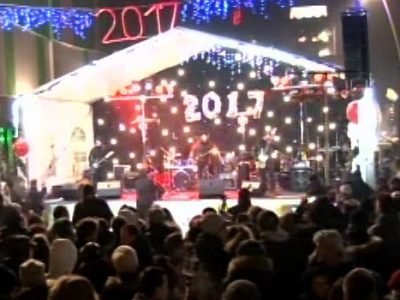 Javni doček Nove na otvorenom uz vatromet