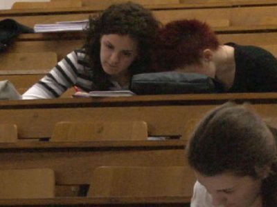 Na Univerzitetu skraćene nastavne aktivnosti