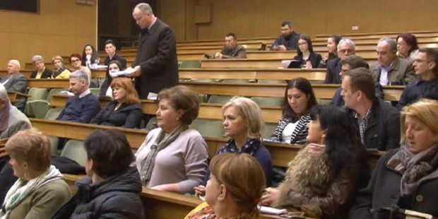 Rasprave o Nacrtima Zakona o osnovnoj i srednjoj školi