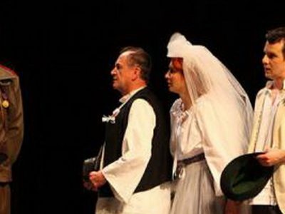 Predstava “Gluha svadba” na Festivalu glumca u Konjicu