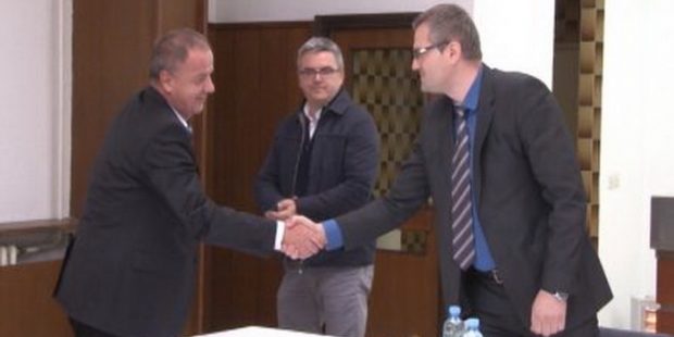Ugovori Rudnika za grabuljaste transportere
