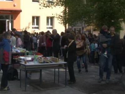 Humanitarni bazar u OŠ “Musa Ćazim Ćatić”