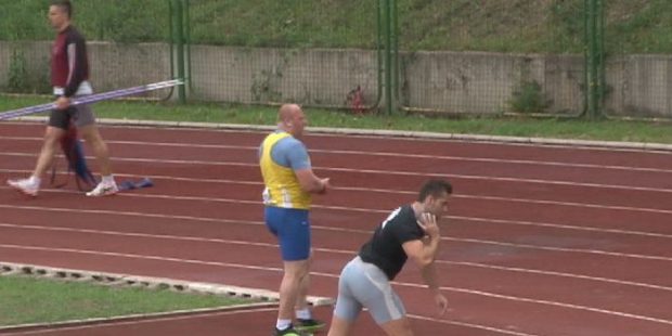 Pezer osvojio treće mjesto na mitingu u Halleu