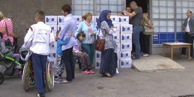 Turski humanitarci pomažu djecu oboljelu od cerebralne paralize