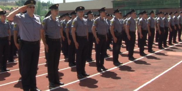 Stotinu novih policijskih službenika MUP-a ZDK položilo zakletvu
