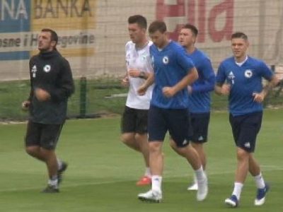 Pripreme Zmajeva za susret sa Grcima