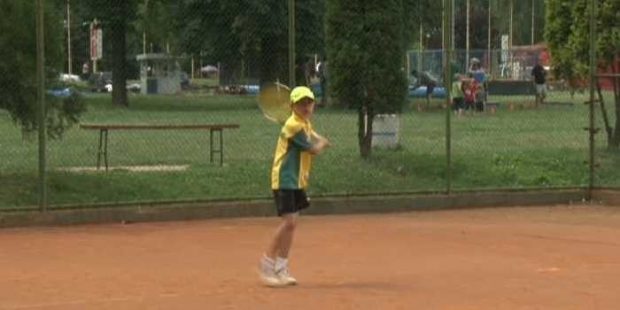Počeo Teniski turnir za djecu do 10 godina