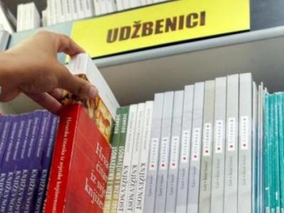 Vlada ZDK: Uvećana sredstva za nabavku obaveznih udžbenika