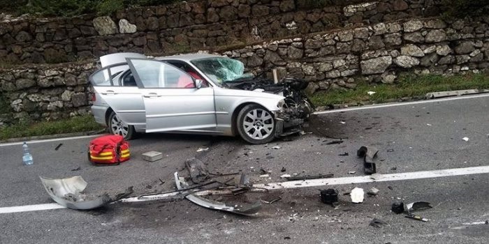 Mlađa osoba teže povrijeđena u saobraćajnoj nesreći u Jelini