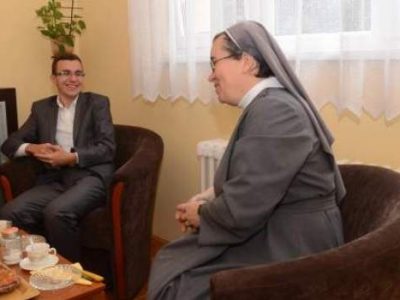 OMS: Kenanu Hodžiću dodijeljena Zenička povelja mira