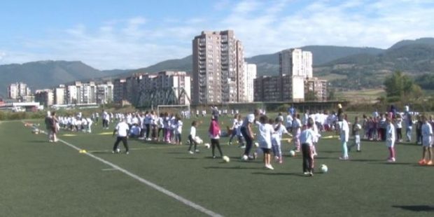 Otvorena Zabavna škola fudbala na Kamberovića polju